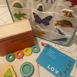 Lovevery The Realist play kit 19-21 months